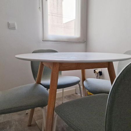 Ferienwohnung San Buenaventura Vistillas Apartamento Para Dos Madrid Exterior foto