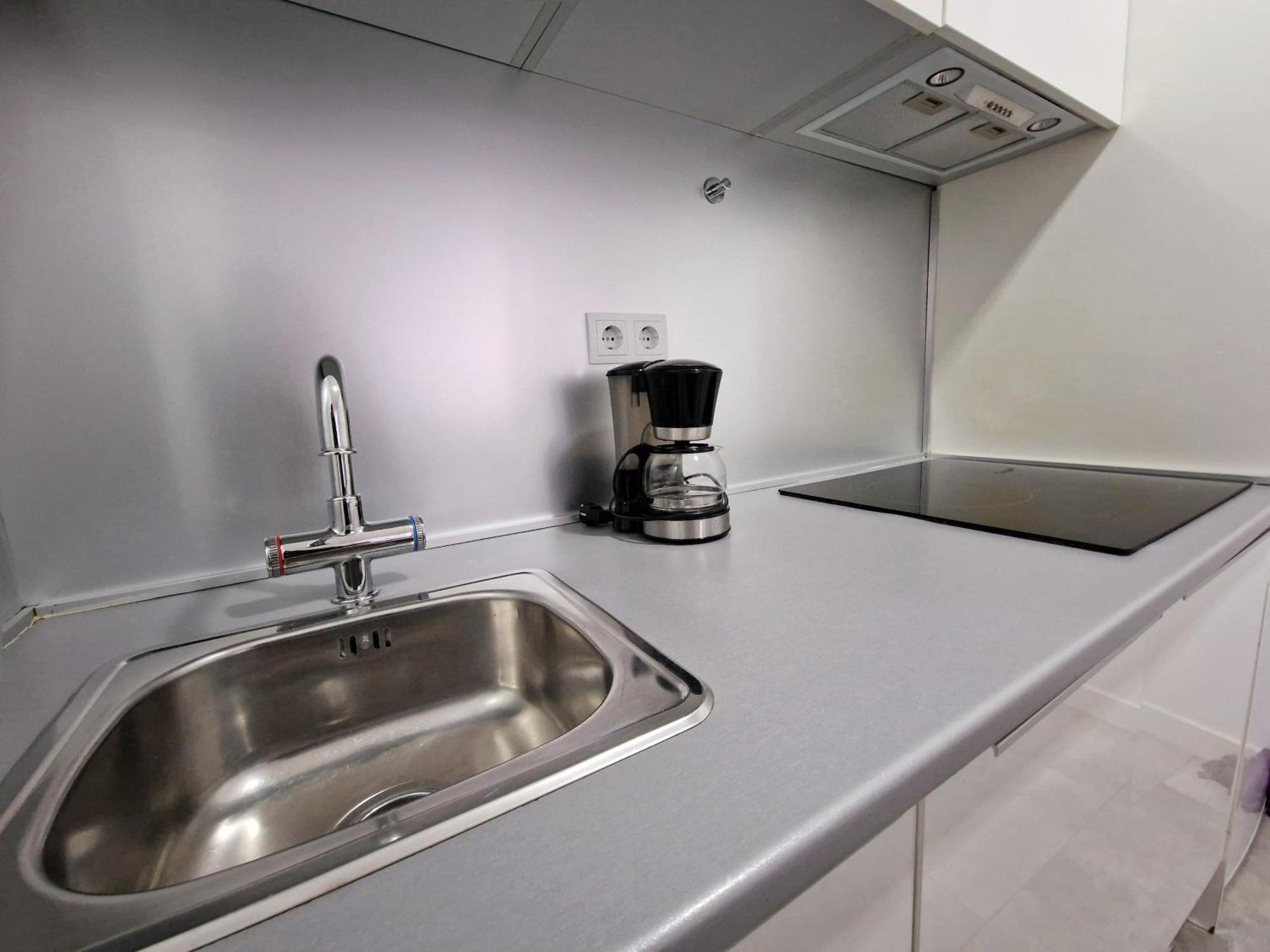 Ferienwohnung San Buenaventura Vistillas Apartamento Para Dos Madrid Exterior foto