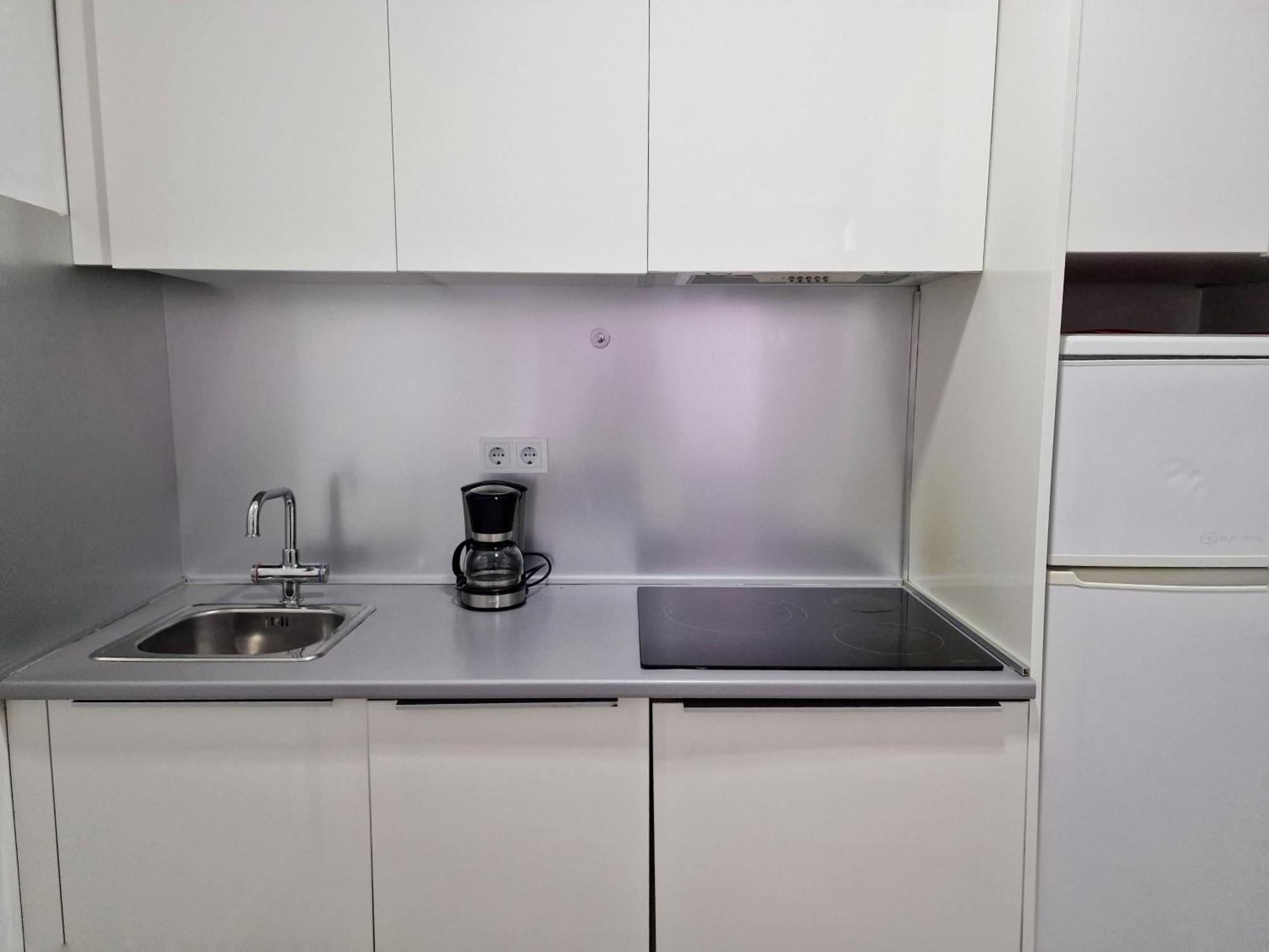 Ferienwohnung San Buenaventura Vistillas Apartamento Para Dos Madrid Exterior foto