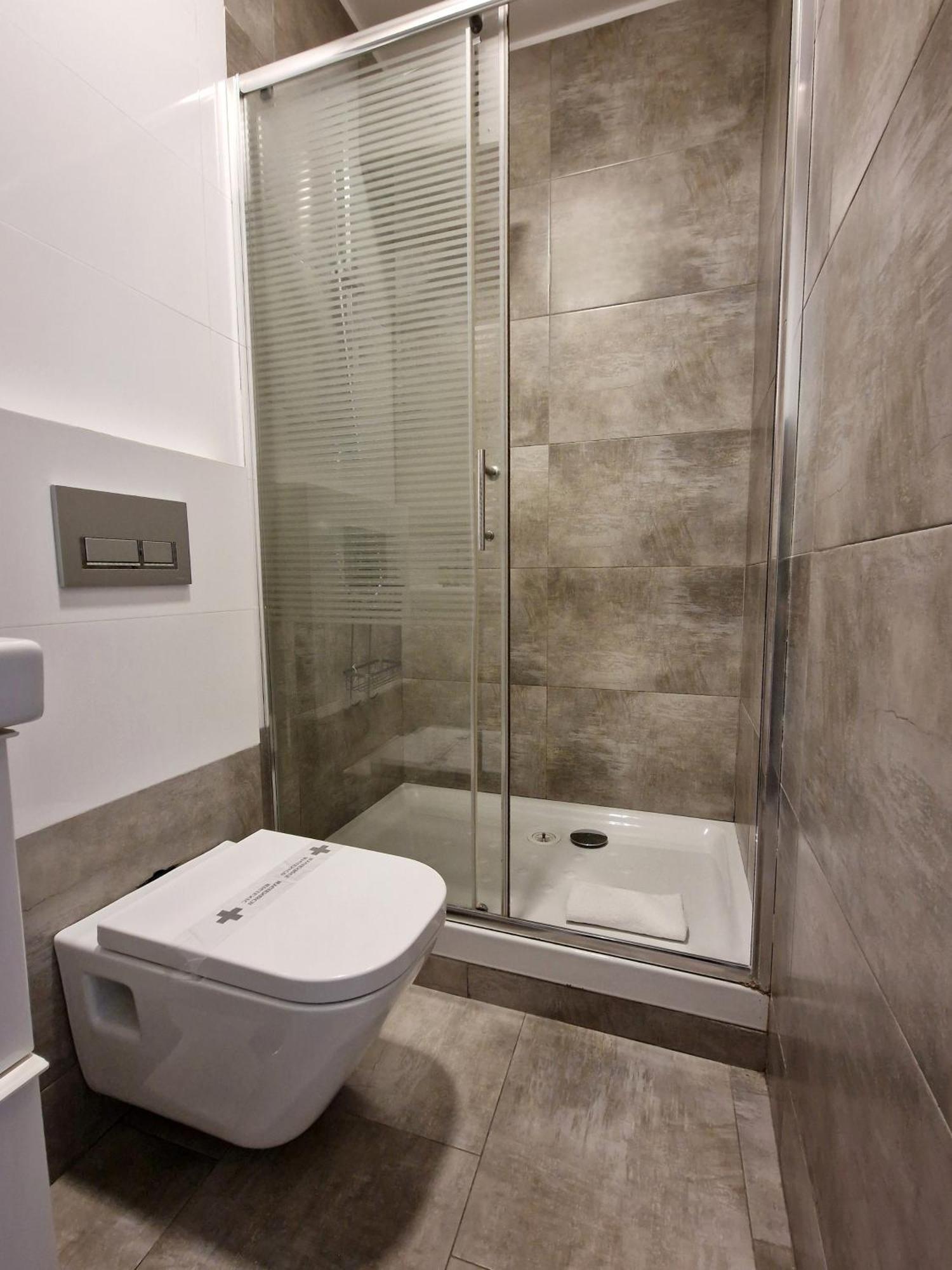 Ferienwohnung San Buenaventura Vistillas Apartamento Para Dos Madrid Exterior foto